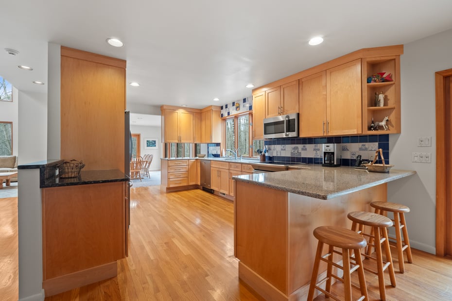 57 Spencer Road Photo 14
