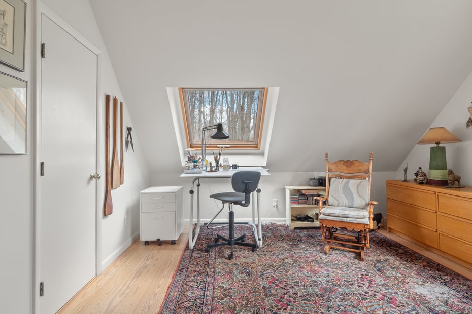 57 Spencer Road Photo 24