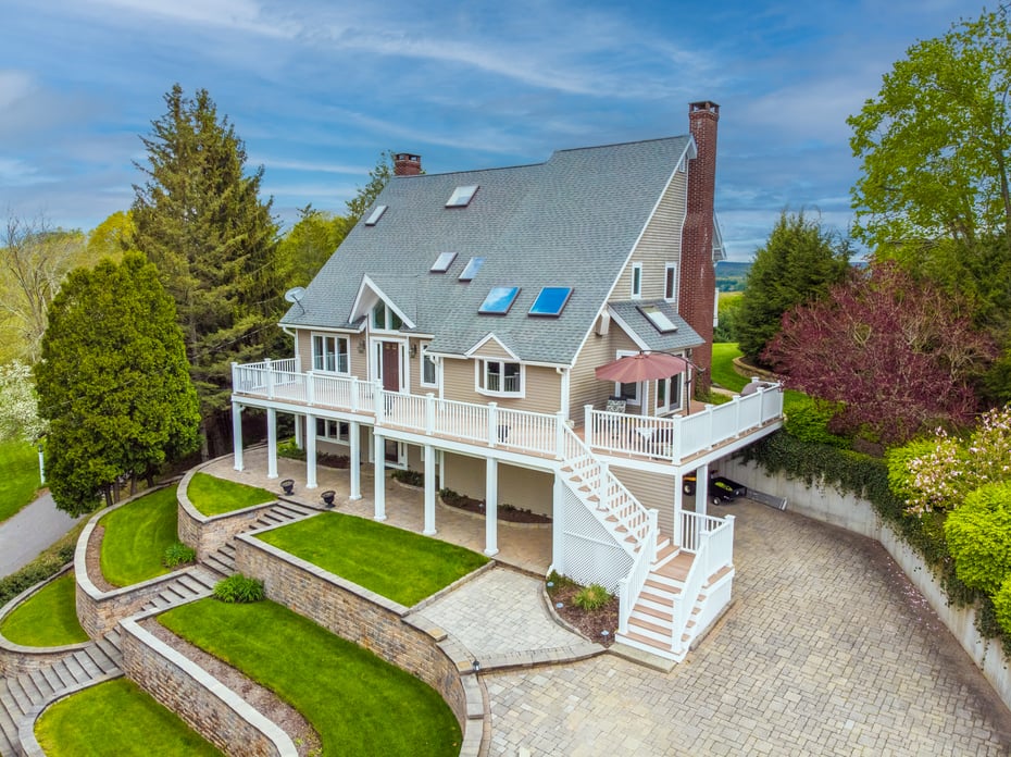 25 Gilbert Hill Road Photo 1