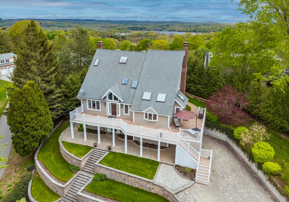 25 Gilbert Hill Road Photo 2