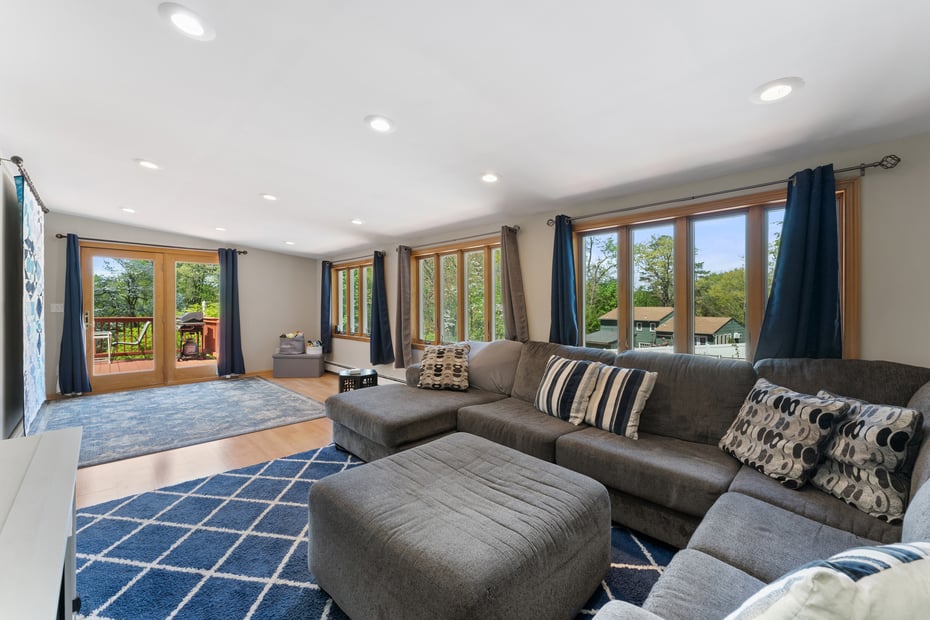 22 Blauvelt Street Photo 12