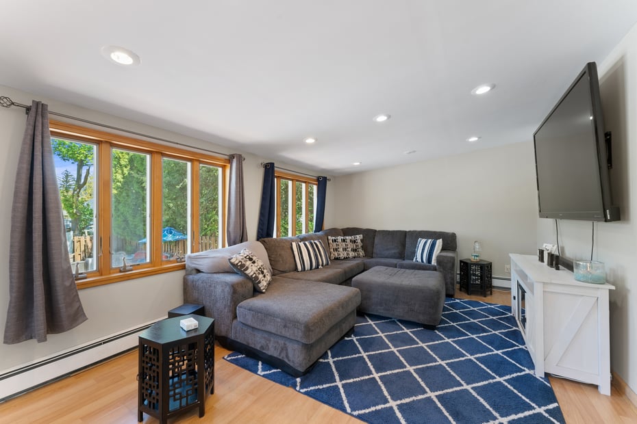 22 Blauvelt Street Photo 13