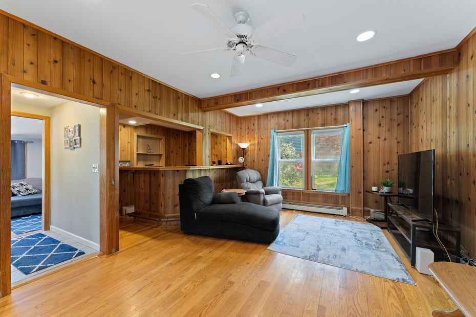 22 Blauvelt Street Photo 14