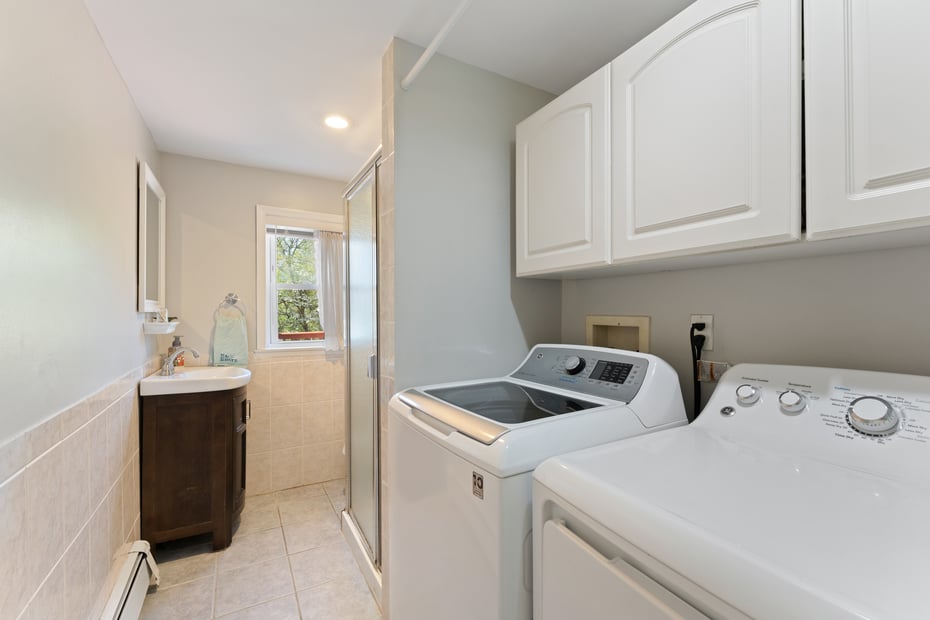 22 Blauvelt Street Photo 16