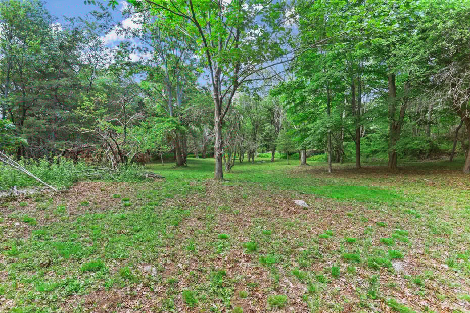 4 Old Mill Road Photo 12