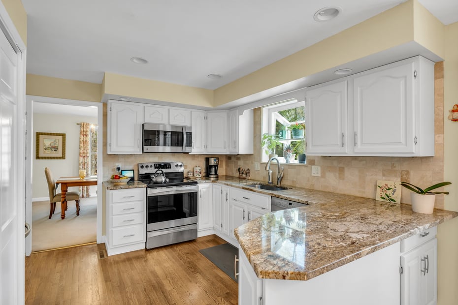 5 Dover Lane Photo 12