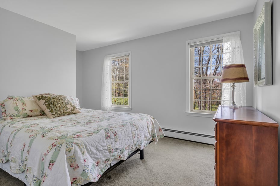 5 Dover Lane Photo 25