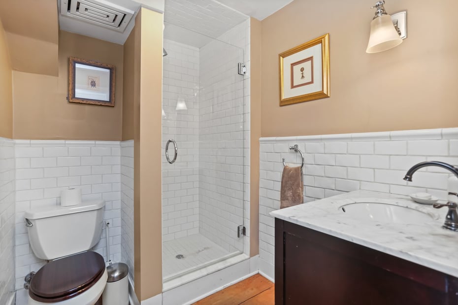 5 Lakeside Drive Photo 21