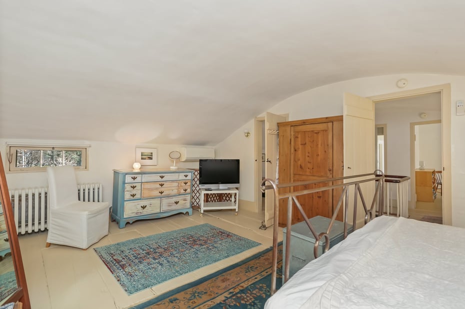 5 Lakeside Drive Photo 35