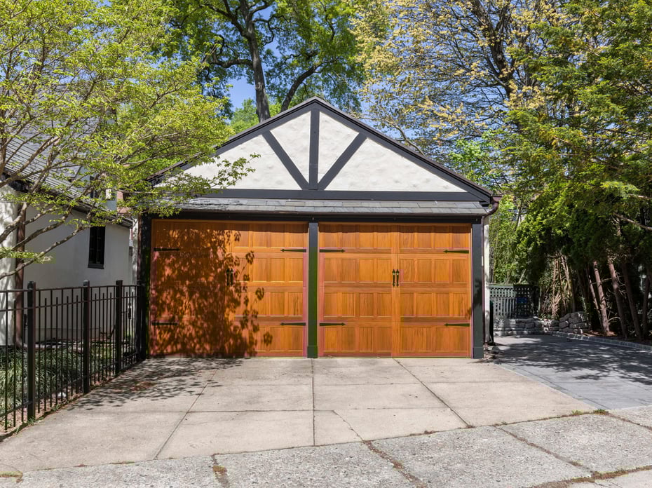 26 Parkway East Photo 34