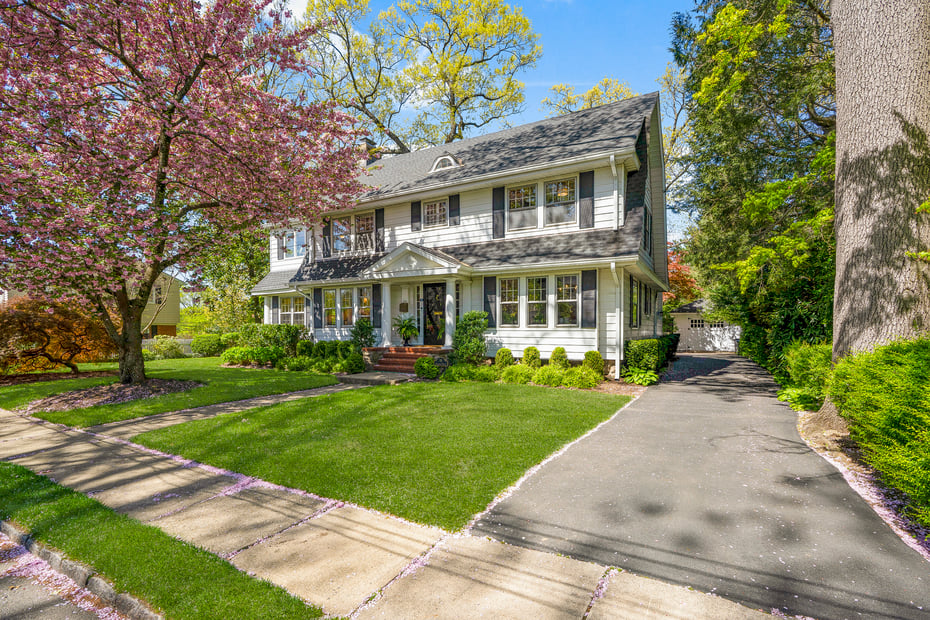 11 Benedict Place Photo 2