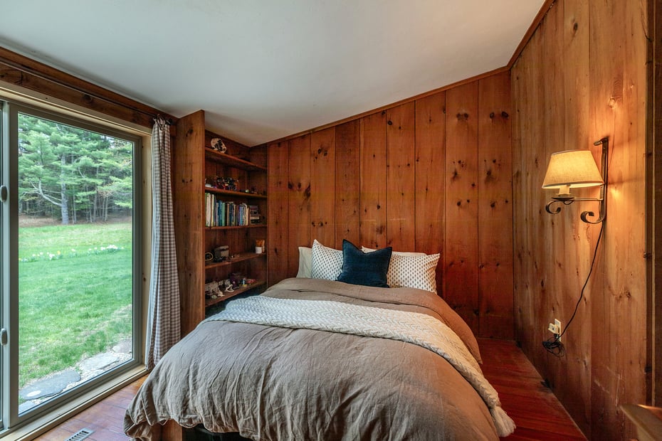 351 Smith Hill Road Photo 23