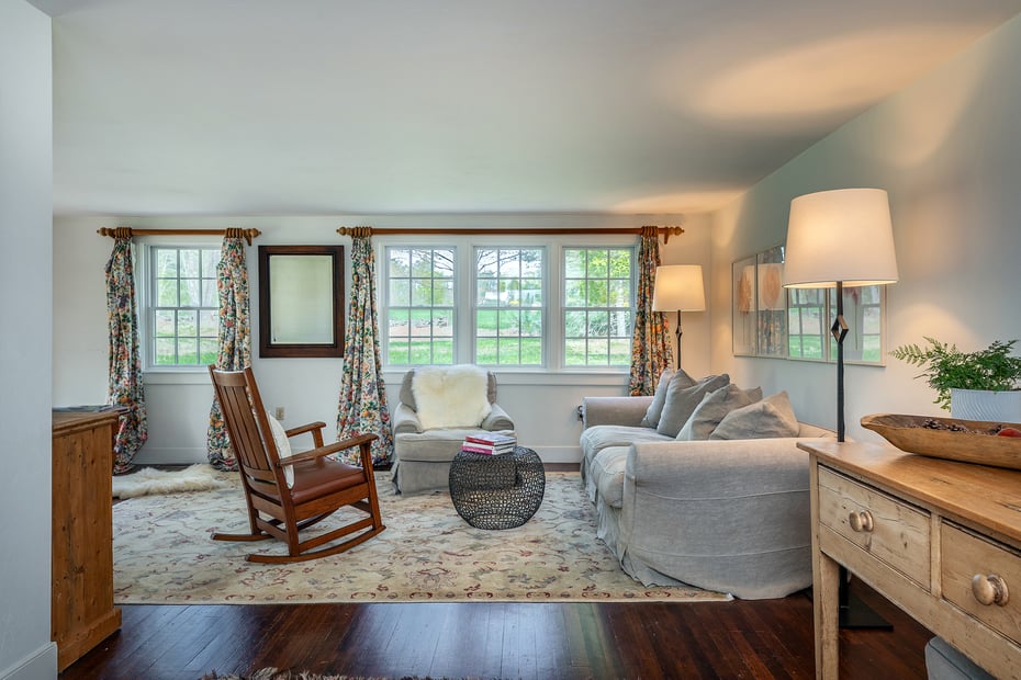 351 Smith Hill Road Photo 13