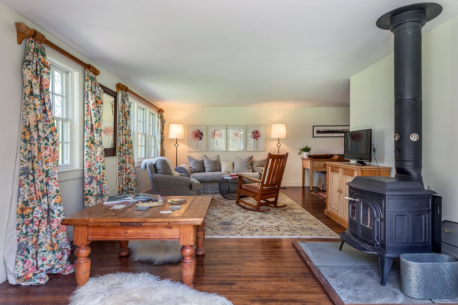 351 Smith Hill Road Photo 15