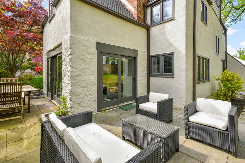 46 Walbrooke Road Photo 32