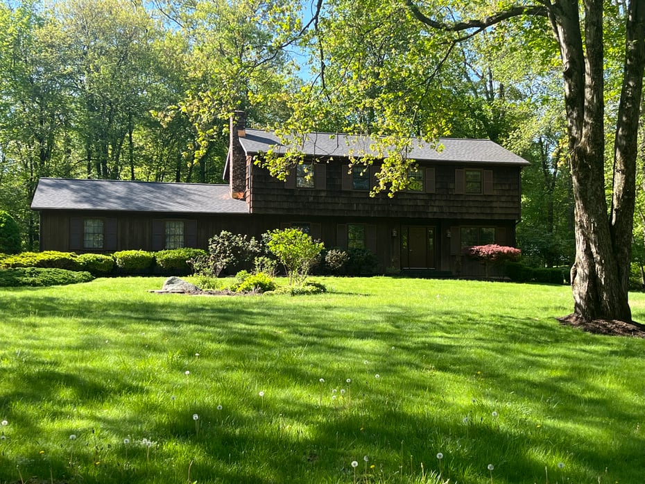 10 Tanglewood Drive Photo 1