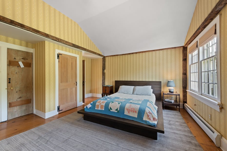 255 Smith Hill Road Photo 18