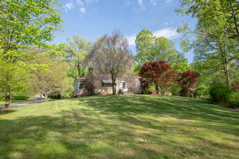 103 Squash Hollow Road Photo 2
