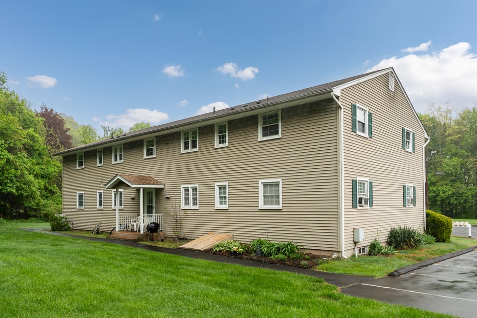 1789 Foxon Road  #APT 7B Photo 27