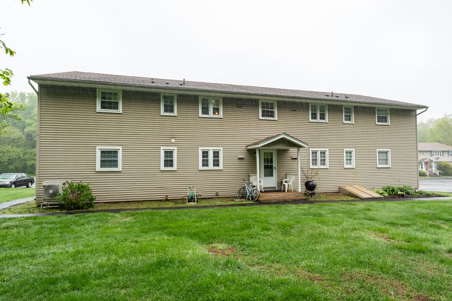 1789 Foxon Road  #APT 7B Photo 28