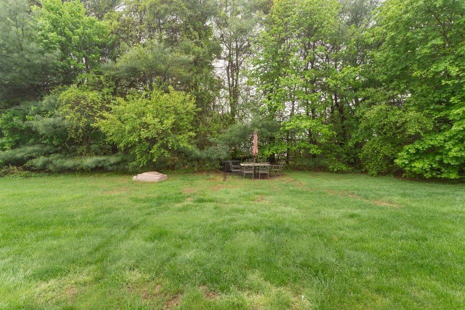 1789 Foxon Road  #APT 7B Photo 30