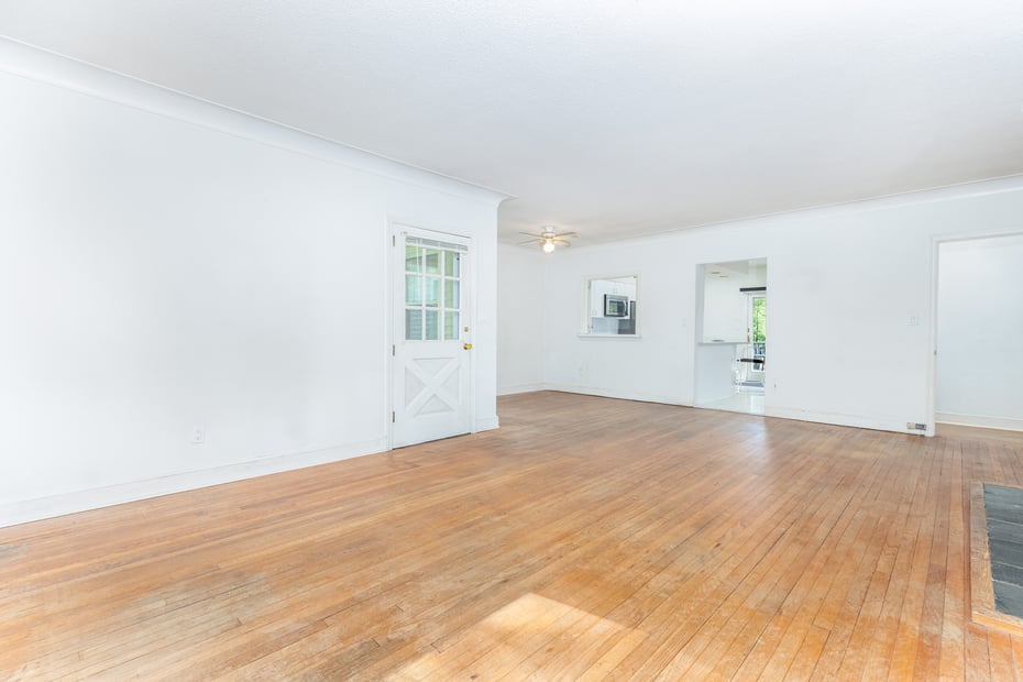 136 Stratton Brook Road Photo 5