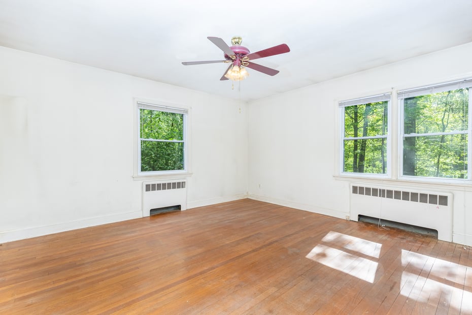 136 Stratton Brook Road Photo 12