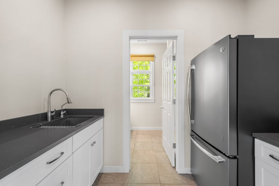 44 Ferry Road Photo 37