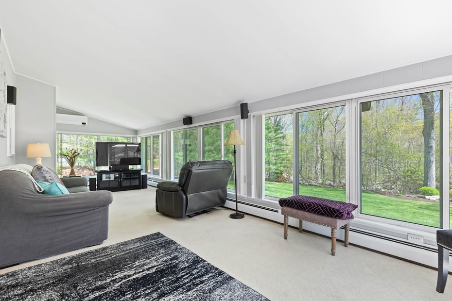 8 Dean Road Photo 15