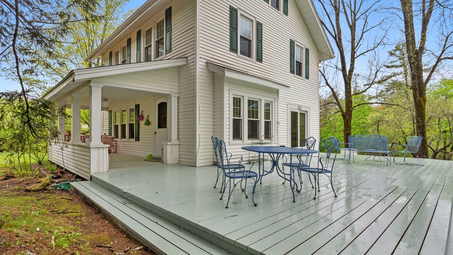 170 Stockbridge Rd Photo 23