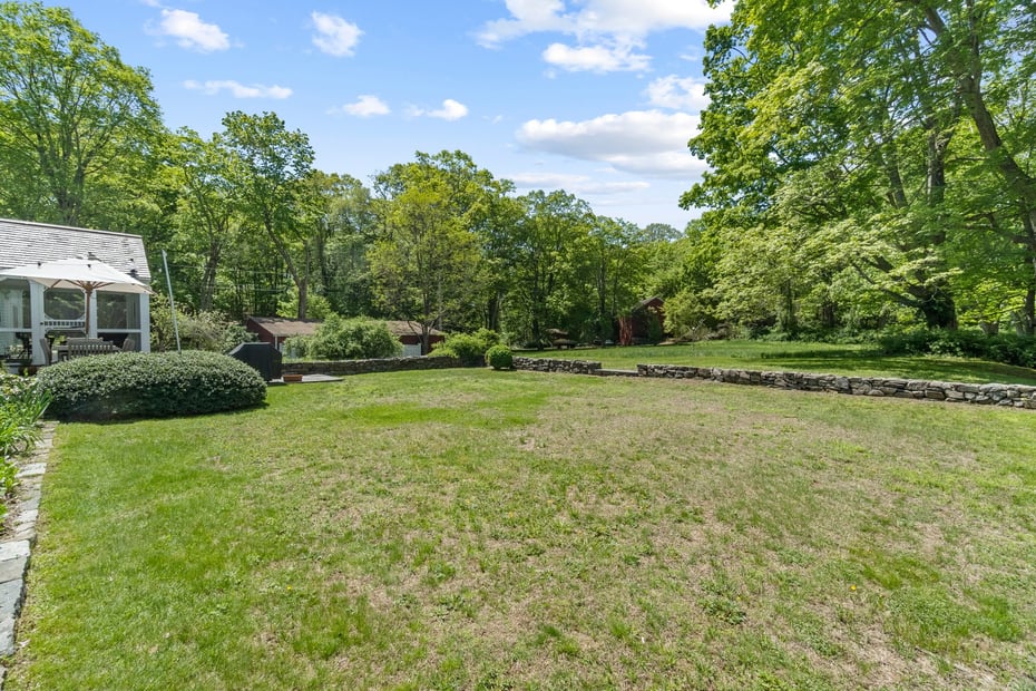 83 River Road Photo 35
