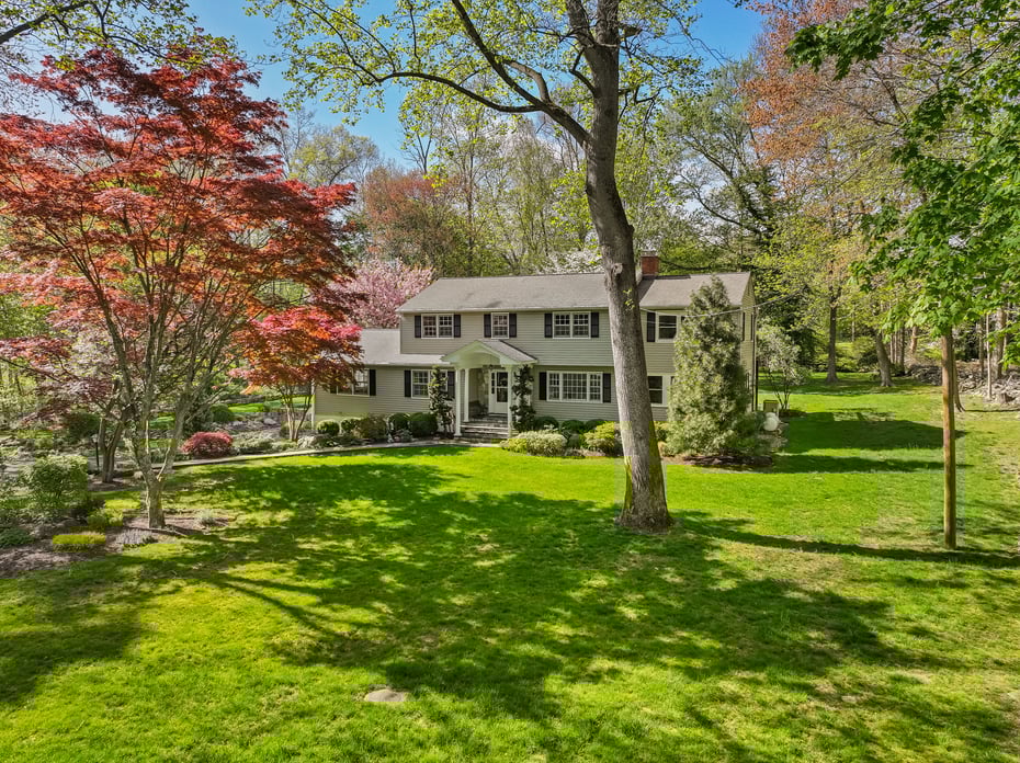 44 Buckingham Ridge Road Photo 1