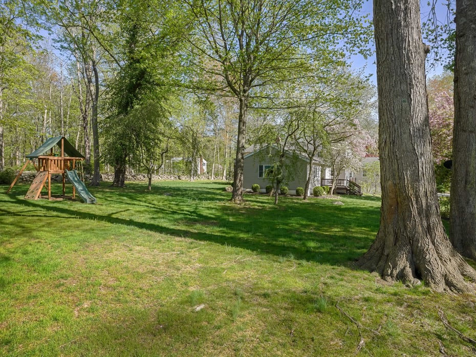 44 Buckingham Ridge Road Photo 40