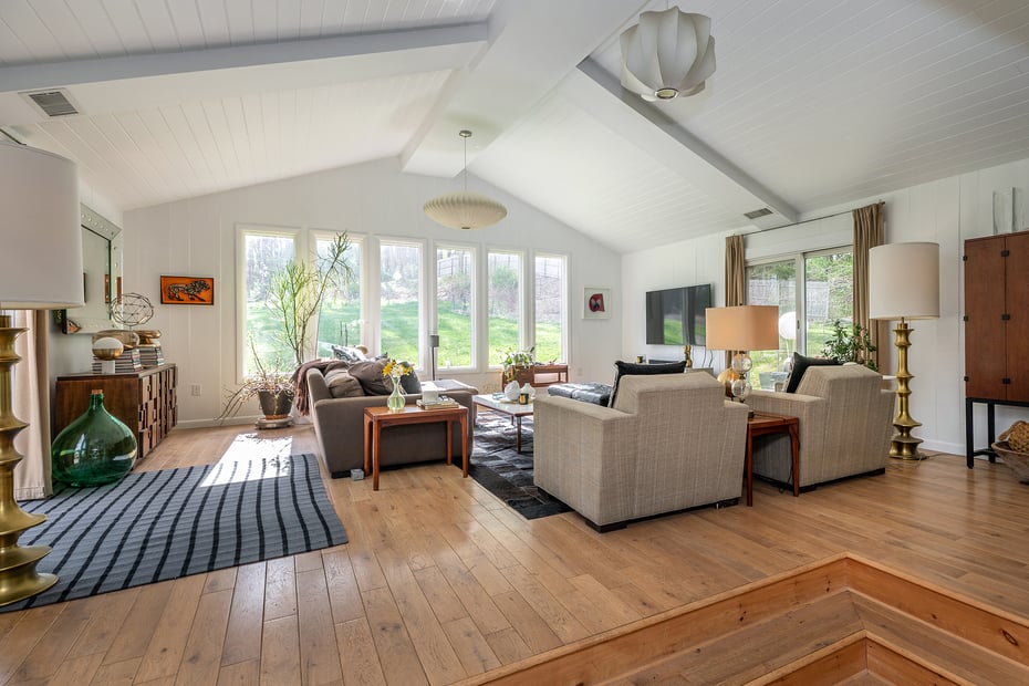 208 Low Road Photo 11