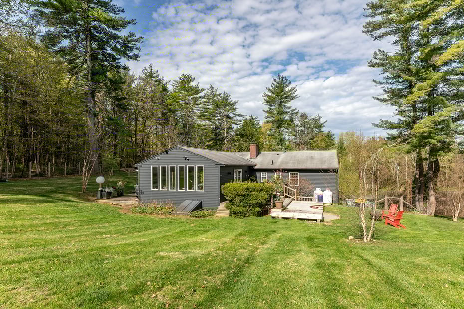 208 Low Road Photo 26