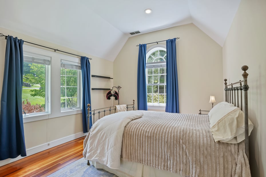 78 Hoyts Hill Photo 25