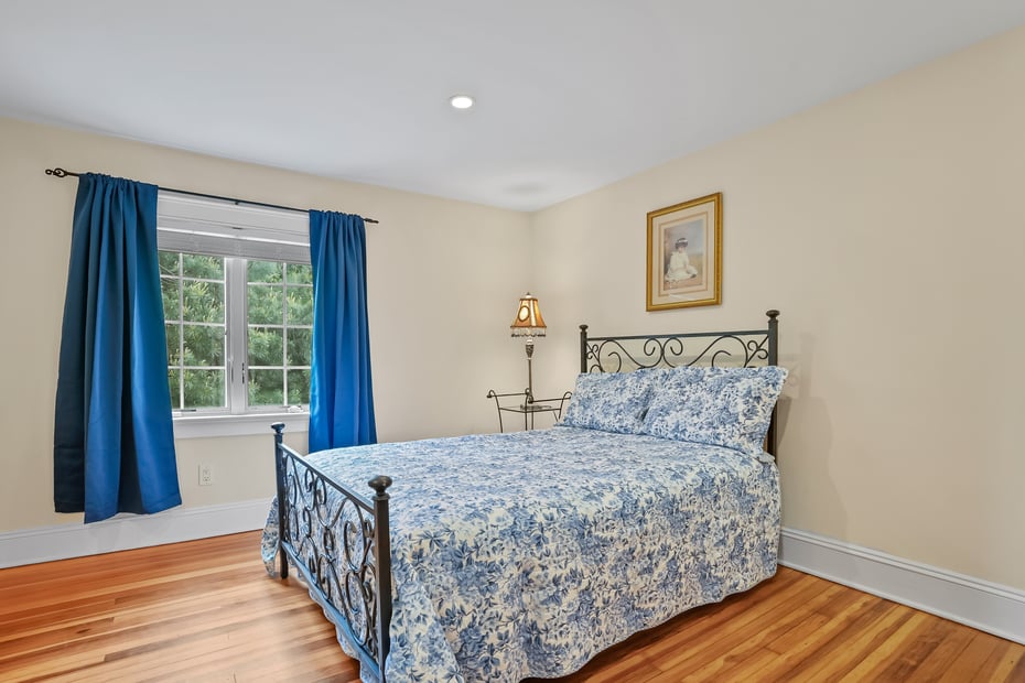 78 Hoyts Hill Photo 33