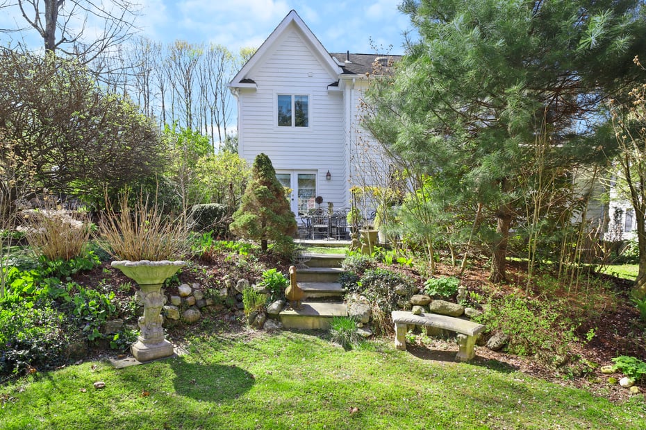 78 Hoyts Hill Photo 2