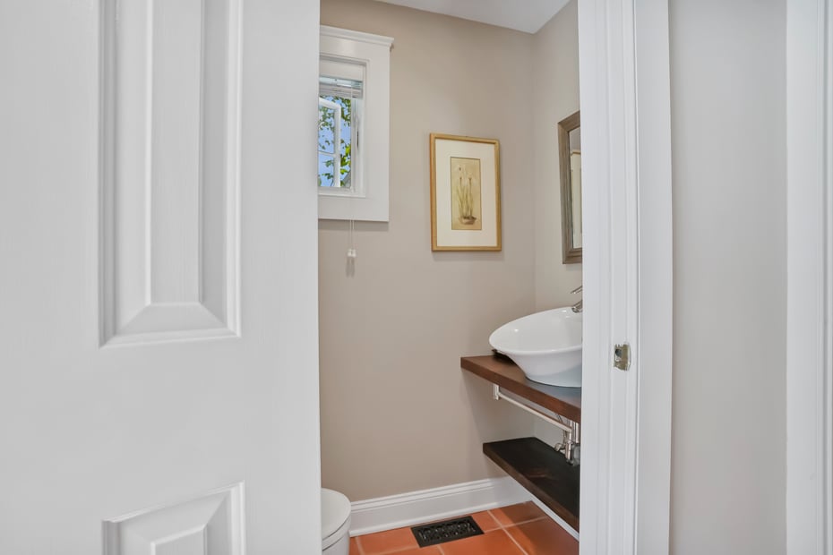 78 Hoyts Hill Photo 22