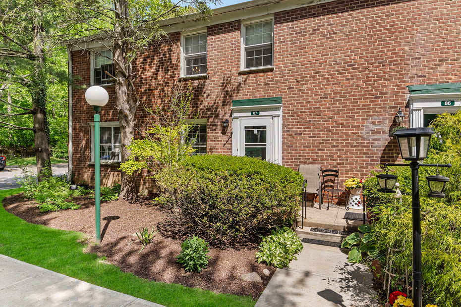 192 Pinewood Road  #87 Photo 4