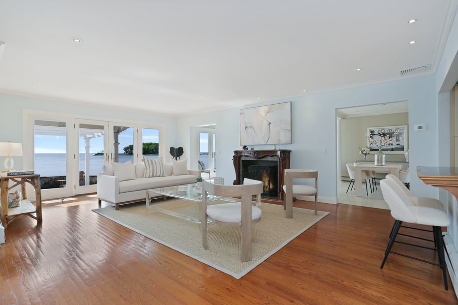34 Shorehaven Road Photo 8