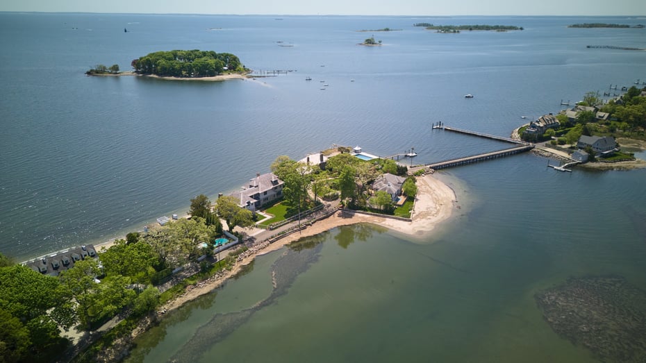 34 Shorehaven Road Photo 40