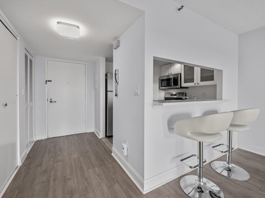 10 Stewart Place  #4DE Photo 5