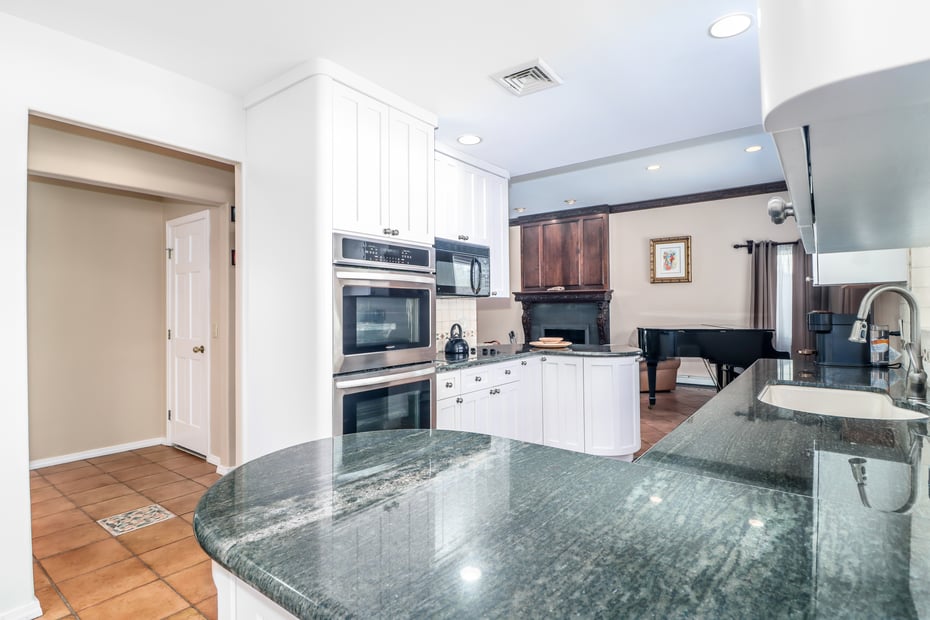 38 North Lake Shore Drive Photo 11