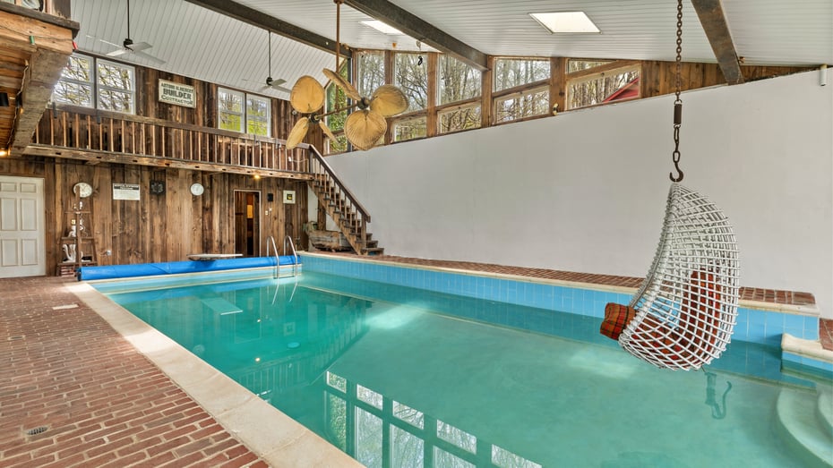 6 Tyringham Rd Photo 20