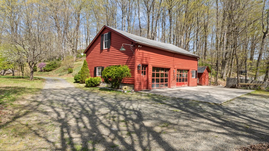 6 Tyringham Rd Photo 34