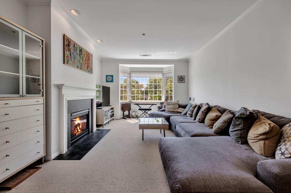 1 King Philip Drive  #307 Photo 6