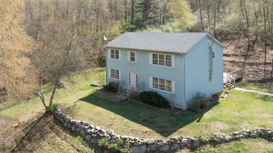 188 Huntingtown Road Photo 2