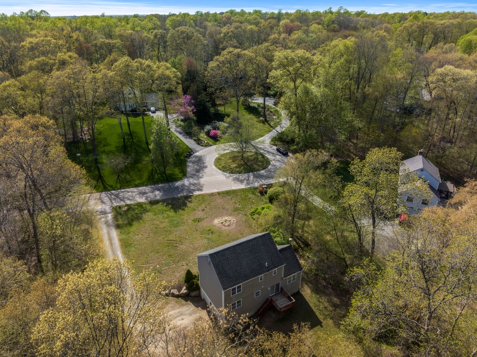 4 Davis Farm Road Photo 2