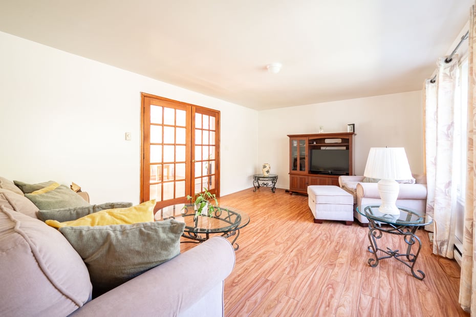 188 Huntingtown Road Photo 17